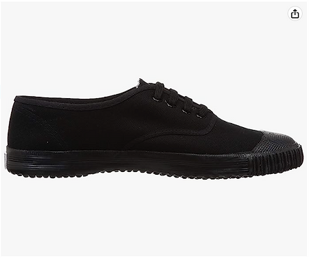Relaxo tennis school shoes / pt shoes black