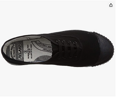 Relaxo tennis school shoes / pt shoes black