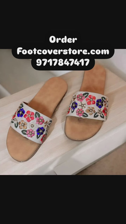 Girls /womens/ladies trendy Multi colour flats ||casual wear|| trendy||MKB15/01