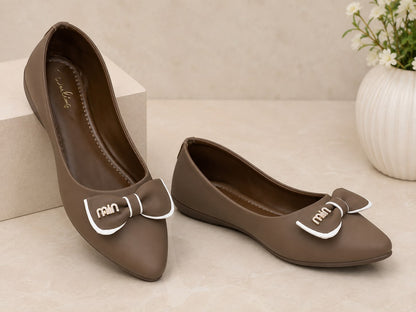 Women's Casual and official Brown Pointed Toe Bellies with Stylish Bow
